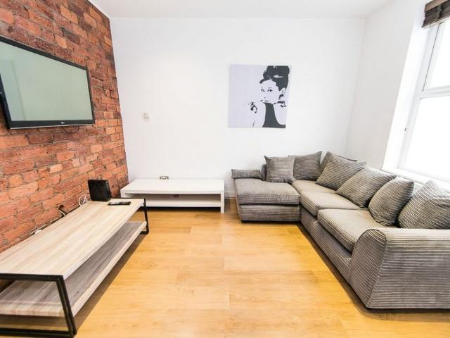 House for rent in Hyde Park, West Yorkshire