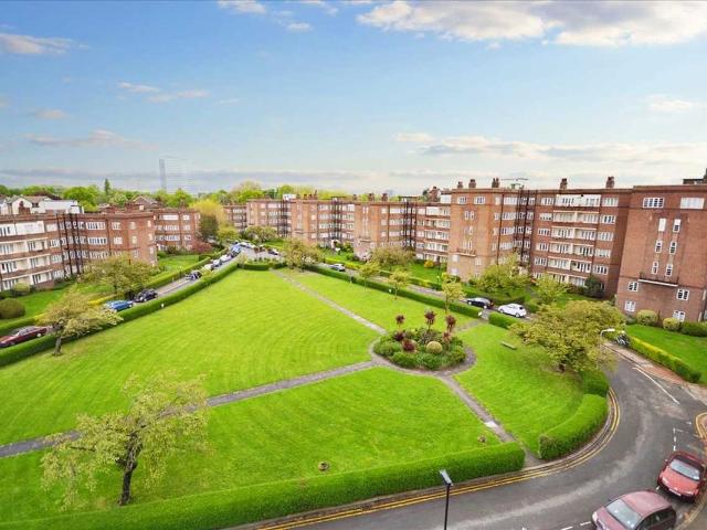 Apartment for rent in London Borough of Hounslow, Strand