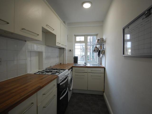 House for rent in London Borough of Hounslow, Strand