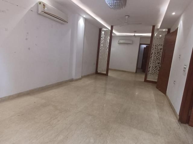 Property for rent in Deri