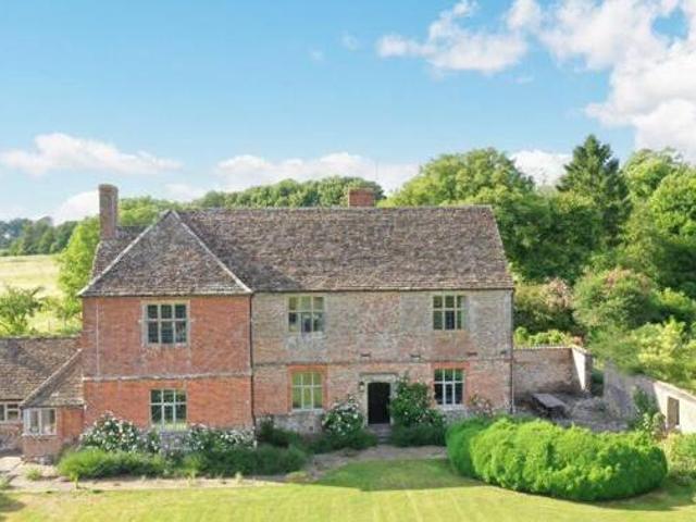 House for sale in Warminster, Wiltshire