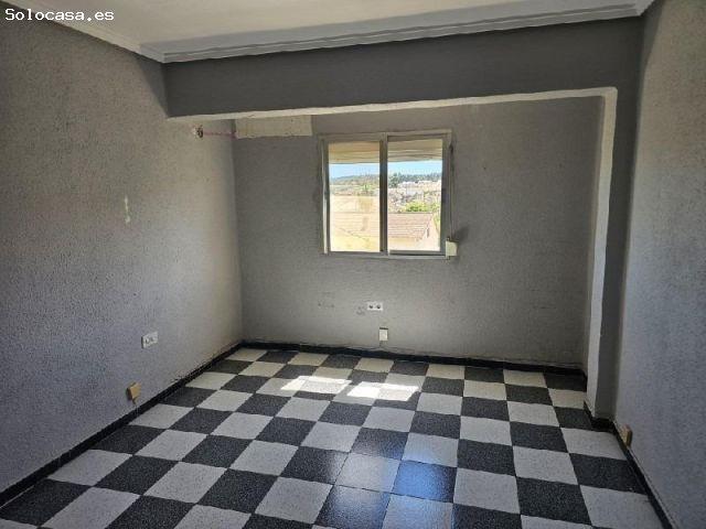 Piso en venta en Chiva, València / Valencia