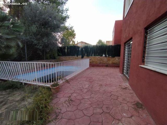 Casa en venta en Urbanización La Loma, La Hoya de Buñol