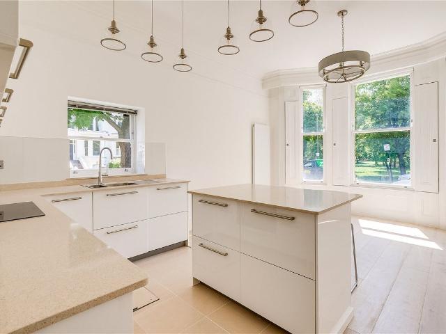 Apartment for rent in Clapham Junction, Greater London