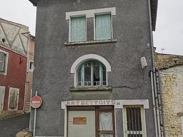 Maison vente à le Courson, Chizé