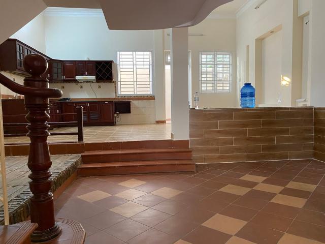 Nhà mặt phố cho thuê tại Hồ Chí Minh