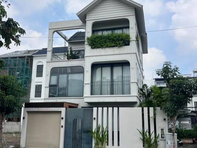 Biệt Thự cho thuê tại Khu phố 8, Thành phố Hồ Chí Minh