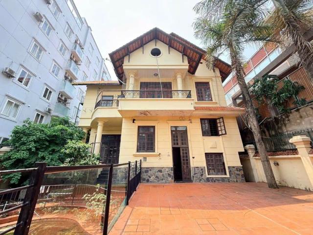 Biệt Thự cho thuê tại Khu phố 11, Thành phố Hồ Chí Minh