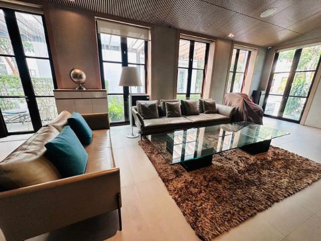 Biệt Thự cho thuê tại Vinhomes Central Park, Thành phố Hồ Chí Minh