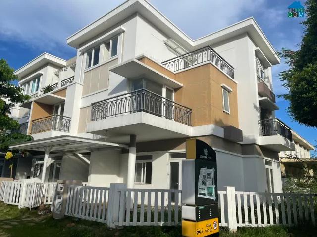 Biệt Thự bán tại Thủ Đức, Hồ Chí Minh