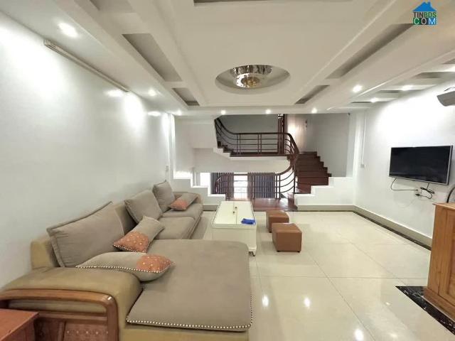 Nhà mặt phố cho thuê