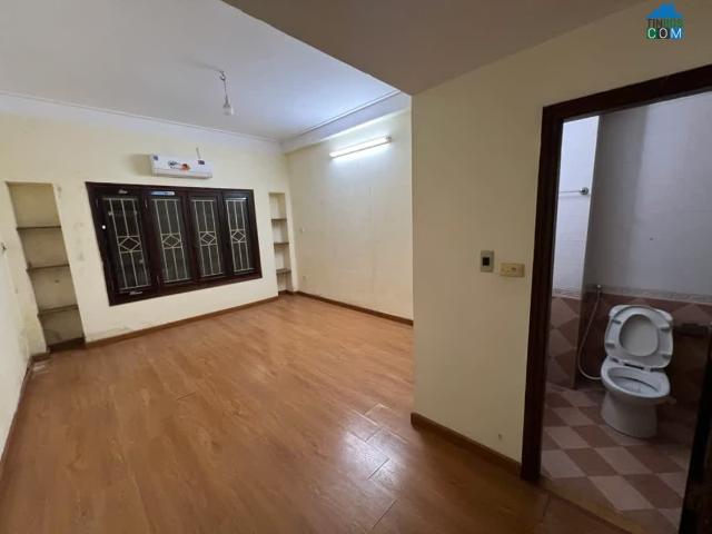 Nhà cho thuê tại Hoàn Kiếm, Hà Nội