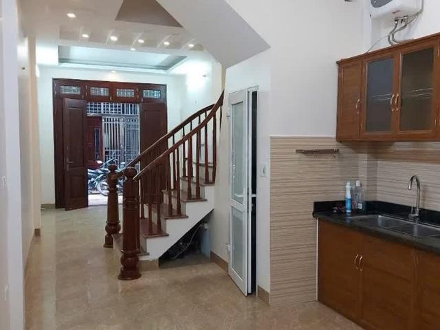 Nhà cho thuê tại Hoàn Kiếm, Hà Nội