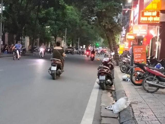 Nhà mặt phố cho thuê tại Hoàn Kiếm, Hà Nội
