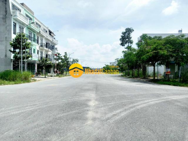 Mặt bằng cho thuê