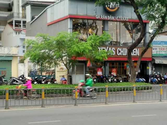 Nhà mặt phố cho thuê tại Hồ Chí Minh