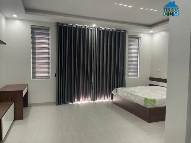 Nhà mặt phố cho thuê