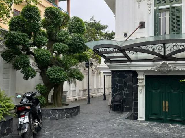 Nhà mặt phố cho thuê