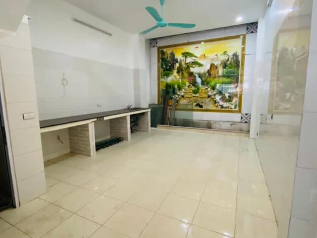 Nhà mặt phố cho thuê