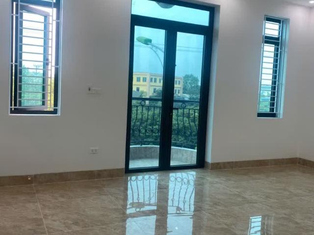 Nhà mặt phố cho thuê