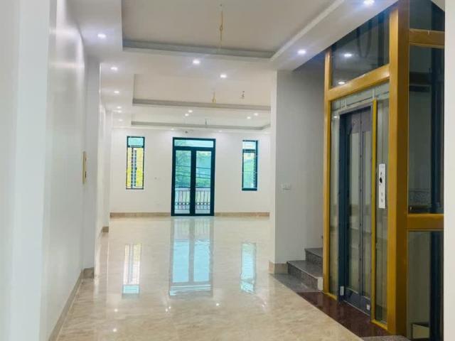 Nhà mặt phố cho thuê