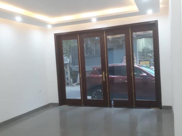 Nhà cho thuê tại Hoàn Kiếm, Hà Nội