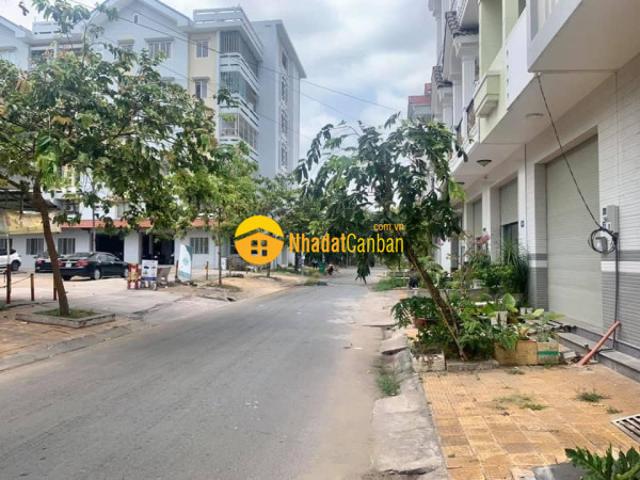 Nhà mặt phố cho thuê
