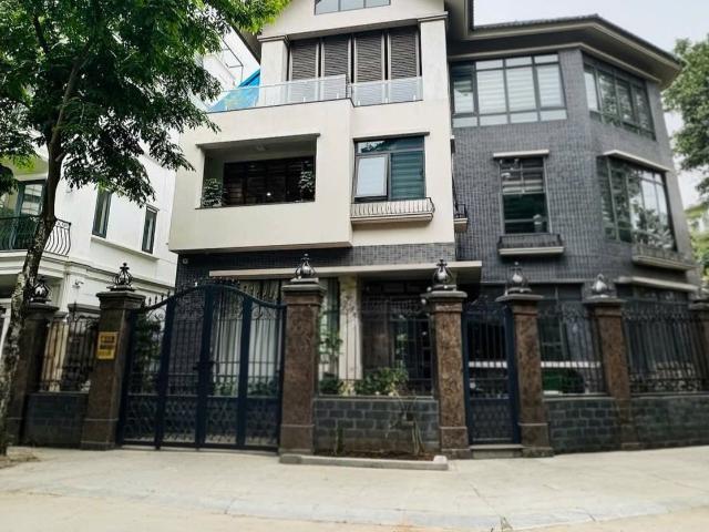 Nhà cho thuê