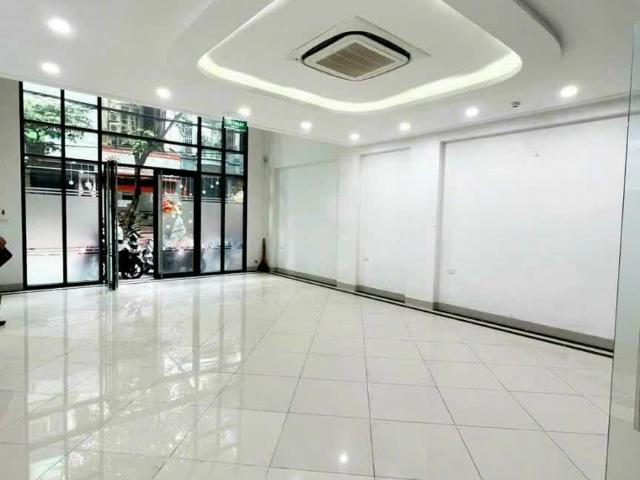 Nhà mặt phố cho thuê tại Hoàn Kiếm, Hà Nội