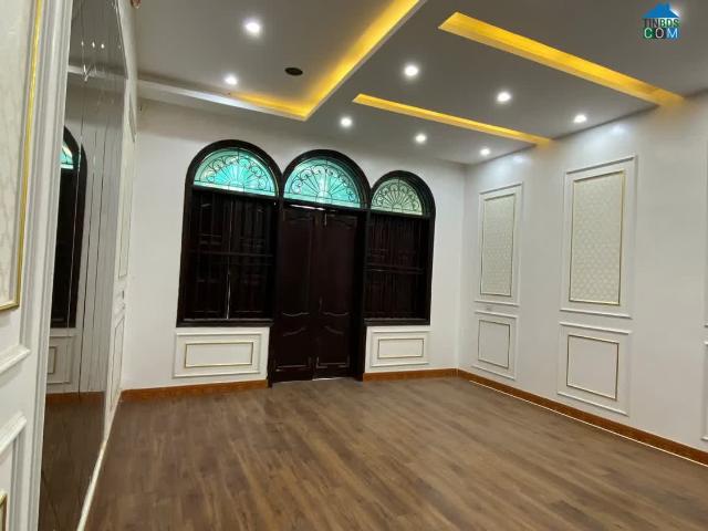 Nhà mặt phố cho thuê