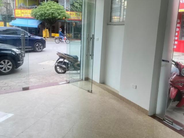 Nhà mặt phố bán tại Hoàn Kiếm, Hà Nội