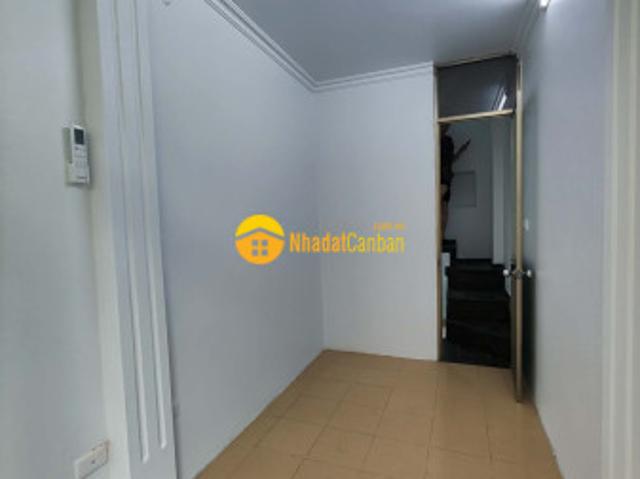 Nhà mặt phố cho thuê