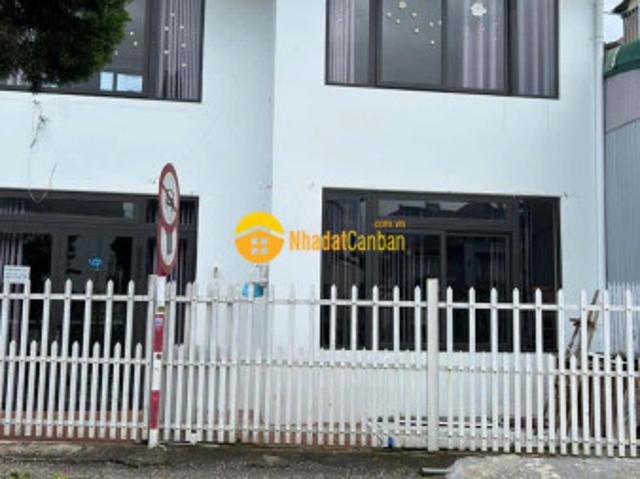 Nhà mặt phố cho thuê