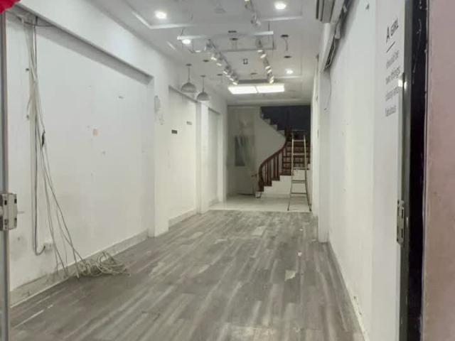 Nhà mặt phố cho thuê tại Hoàn Kiếm, Hà Nội