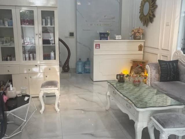 Nhà mặt phố bán tại Hoàn Kiếm, Hà Nội