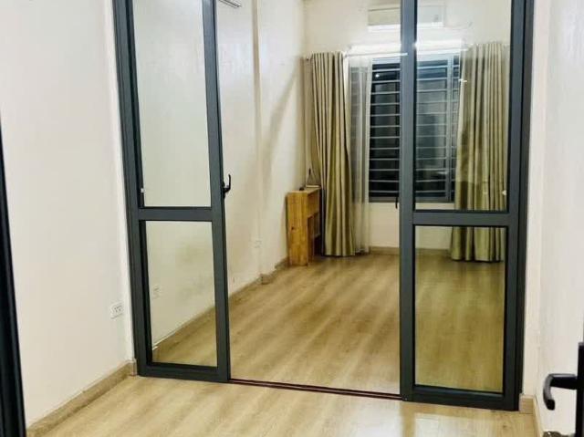 Nhà cho thuê tại Hoàn Kiếm, Hà Nội