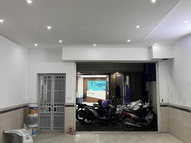 Nhà cho thuê tại Hoàn Kiếm, Hà Nội
