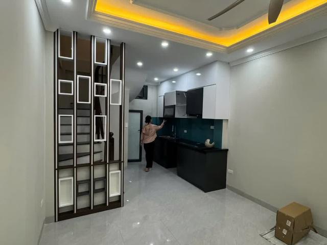 Nhà cho thuê tại Hoàn Kiếm, Hà Nội
