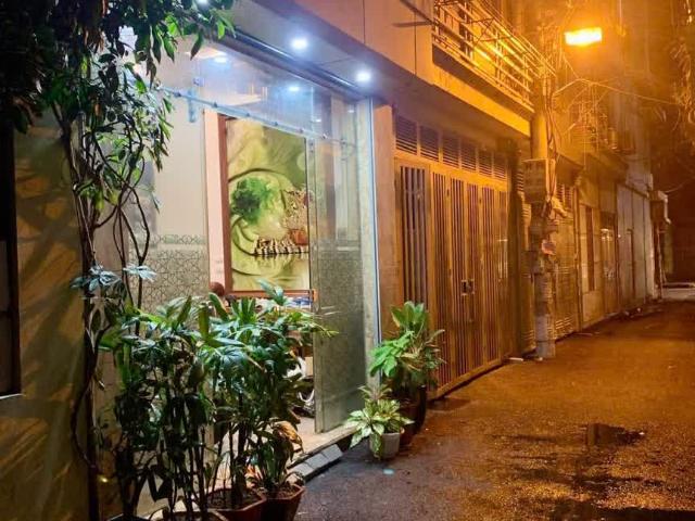 Nhà cho thuê tại Hoàn Kiếm, Hà Nội