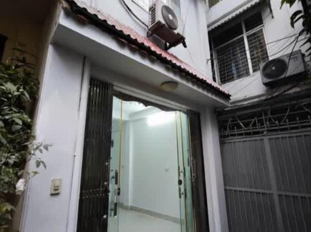 Nhà cho thuê tại Hoàn Kiếm, Hà Nội