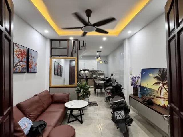 Nhà cho thuê tại Hoàn Kiếm, Hà Nội