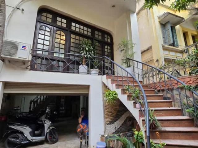 Nhà cho thuê tại Hoàn Kiếm, Hà Nội