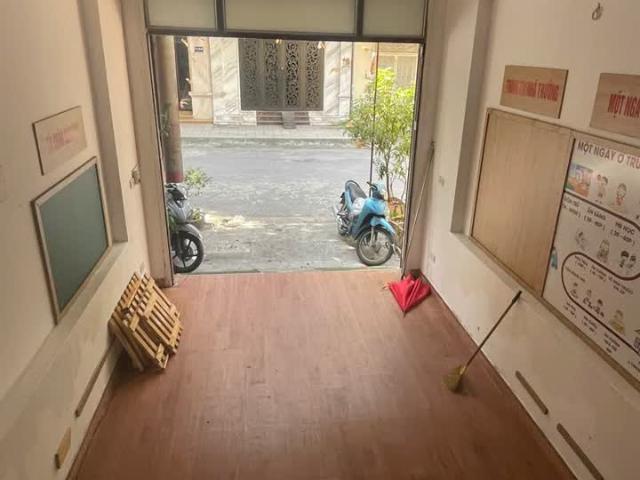 Nhà cho thuê tại Hoàn Kiếm, Hà Nội