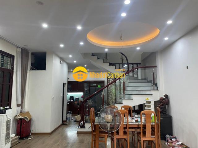 Nhà cho thuê