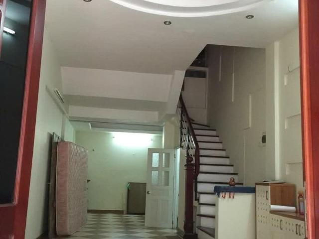 Nhà cho thuê tại Hoàn Kiếm, Hà Nội