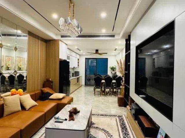 Nhà cho thuê tại Hoàn Kiếm, Hà Nội