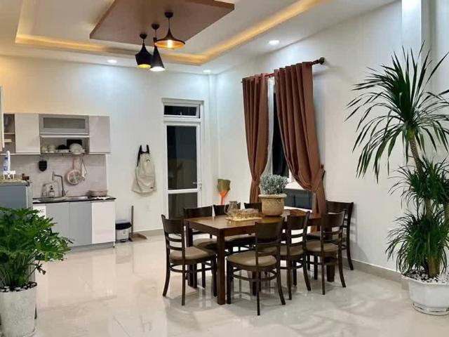 Nhà mặt phố cho thuê