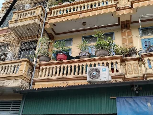 Nhà cho thuê tại Hoàn Kiếm, Hà Nội