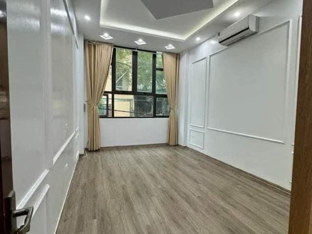 Nhà cho thuê tại Hoàn Kiếm, Hà Nội