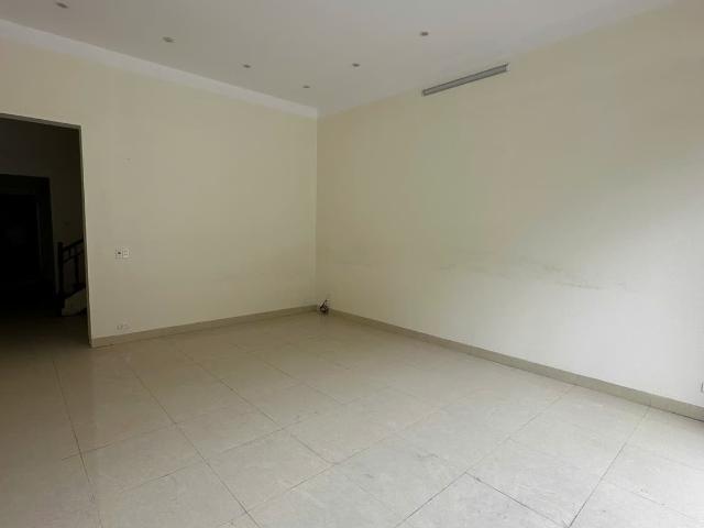 Nhà mặt phố cho thuê